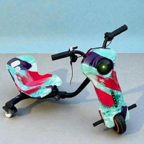 صورة سكوتر درفت صغير ذكي بطبعات ملونة متعددة 36 فولت بثلاث عجلات